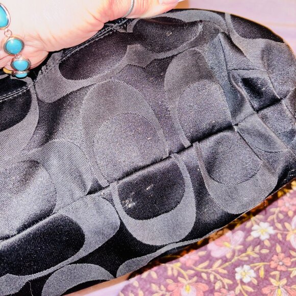 Coach Poppy Monogram Canvas Large Hobo w/ Silver Hardware - Picture 4 of 12